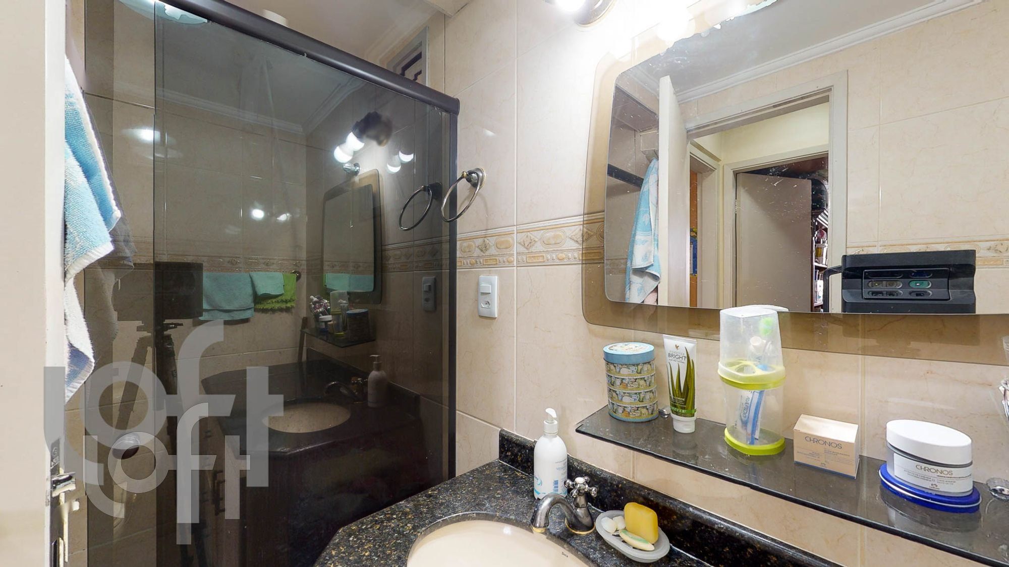 Apartamento à venda com 2 quartos, 75m² - Foto 3