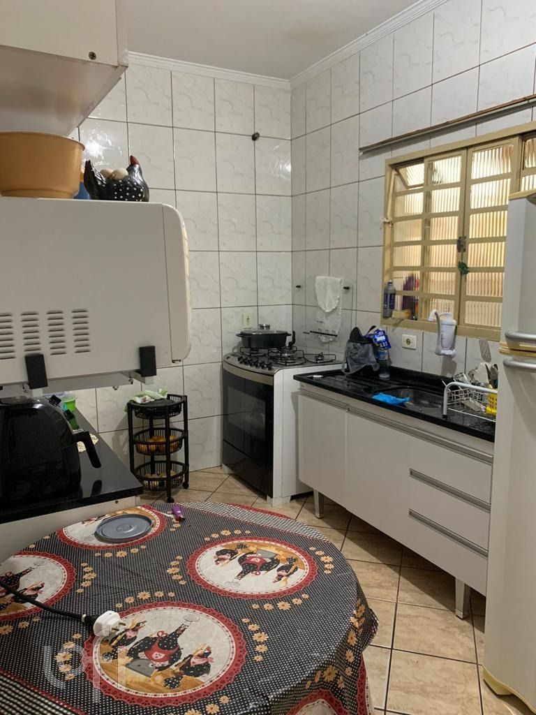 Casa à venda com 4 quartos, 250m² - Foto 14