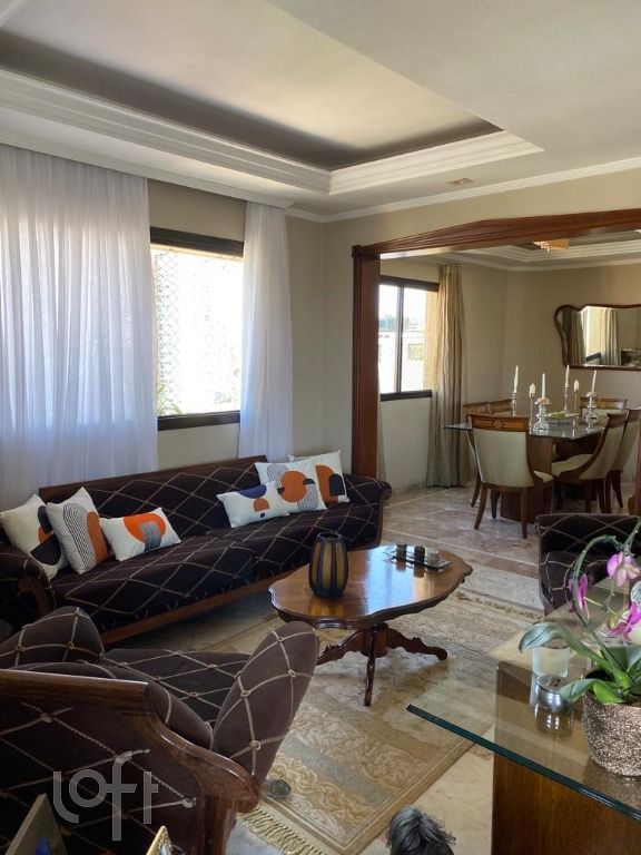 Apartamento à venda com 4 quartos, 276m² - Foto 2