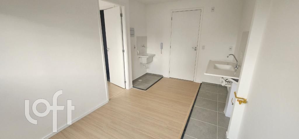 Apartamento à venda com 1 quarto, 24m² - Foto 1