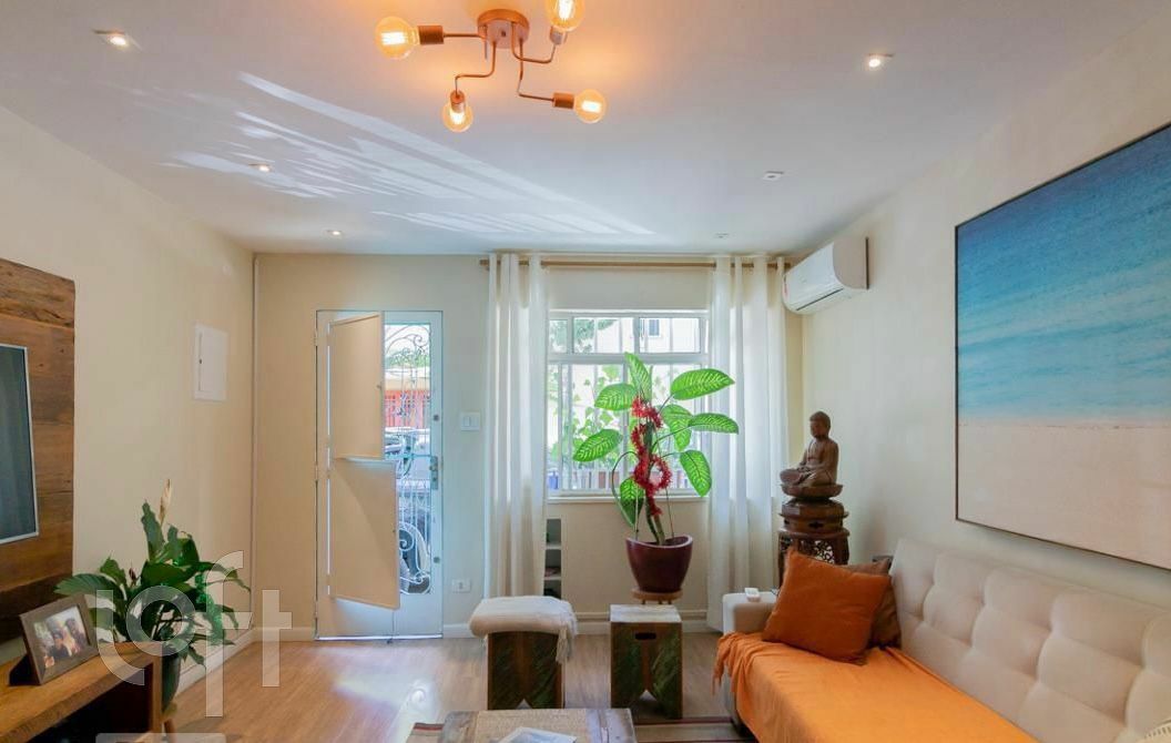 Casa à venda com 2 quartos, 100m² - Foto 9