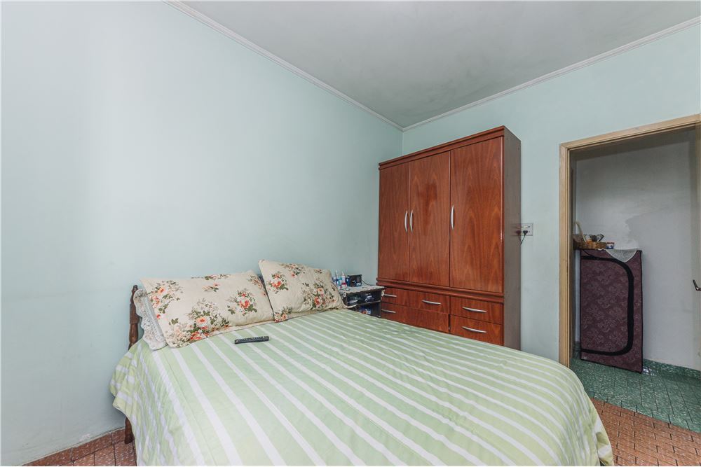 Casa à venda com 5 quartos, 215m² - Foto 32
