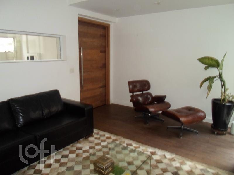 Casa à venda com 2 quartos, 240m² - Foto 9