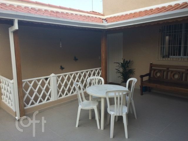 Casa, 2 quartos, 167 m² - Foto 1