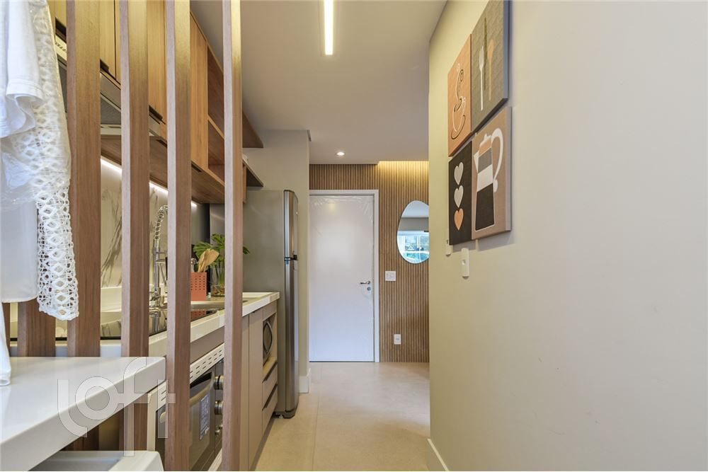 Apartamento à venda com 1 quarto, 42m² - Foto 19