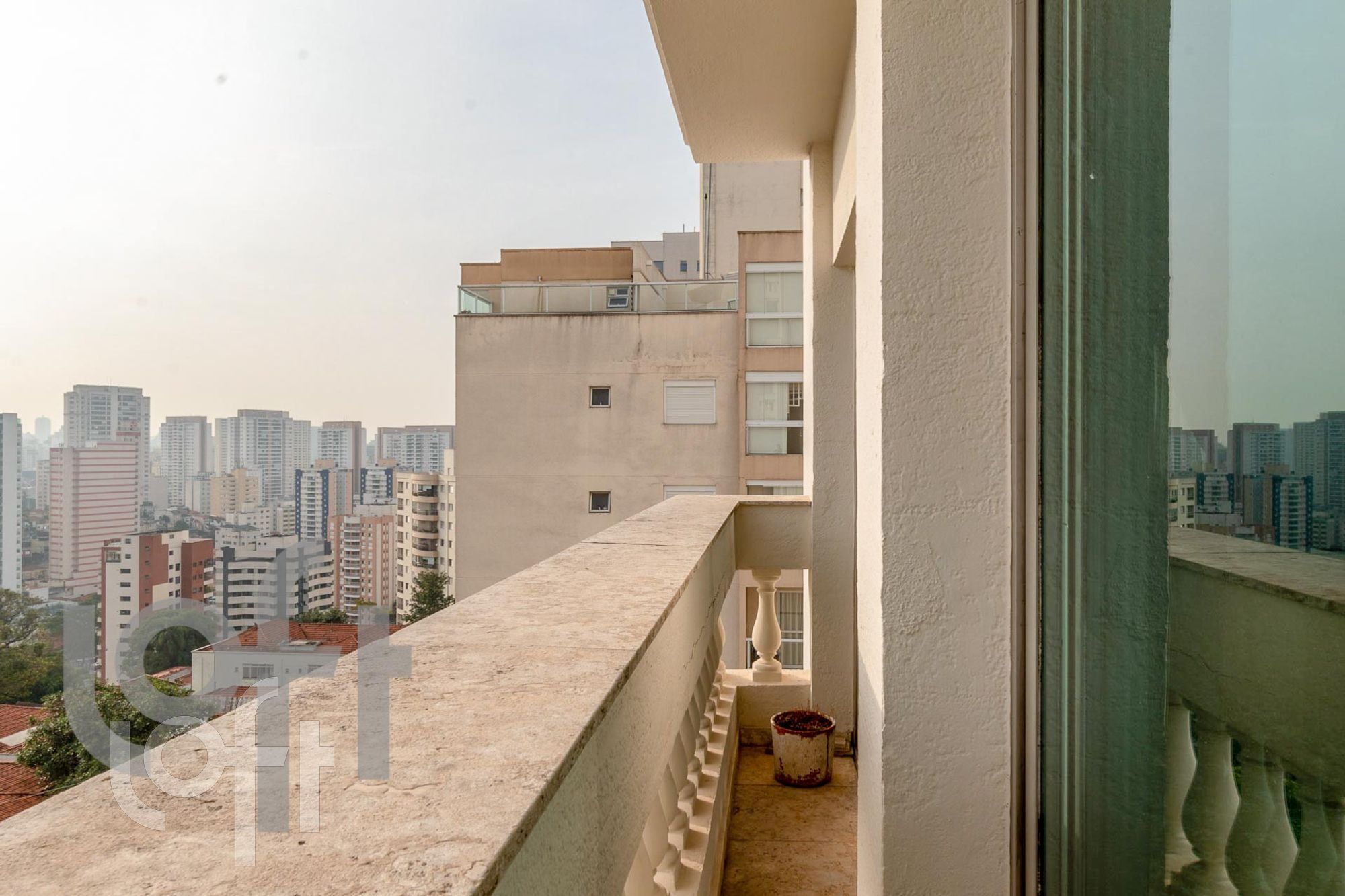 Apartamento à venda com 3 quartos, 225m² - Foto 18