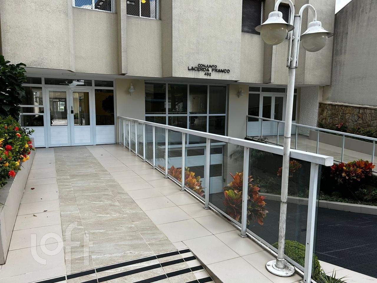 Apartamento à venda com 2 quartos, 87m² - Foto 32
