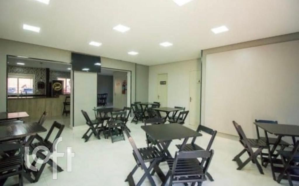 Apartamento à venda com 2 quartos, 52m² - Foto 13