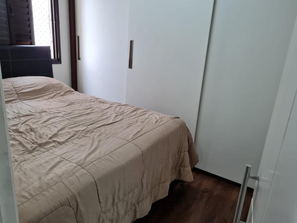 Apartamento à venda com 2 quartos, 60m² - Foto 9