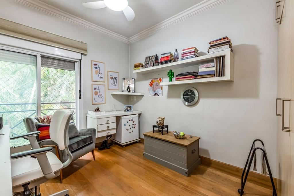 Apartamento à venda com 3 quartos, 133m² - Foto 11