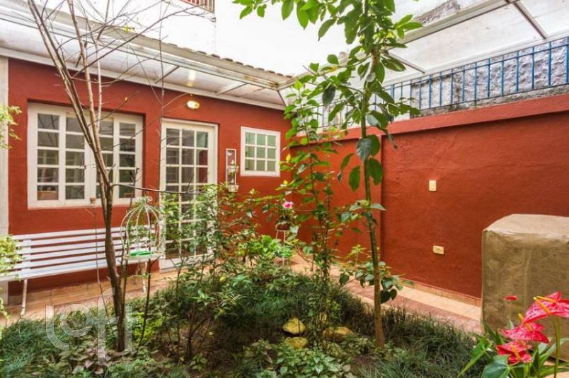Casa à venda com 3 quartos, 120m² - Foto 23