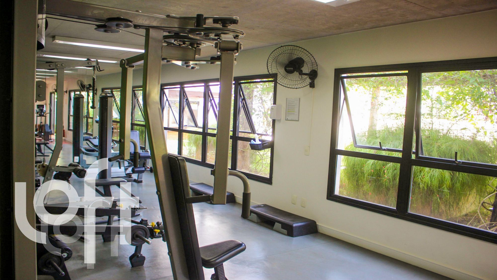 Apartamento à venda com 1 quarto, 140m² - Foto 54