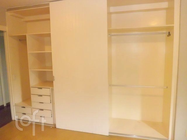 Apartamento à venda com 3 quartos, 129m² - Foto 13