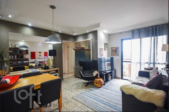 Apartamento à venda com 3 quartos, 70m² - Foto 1
