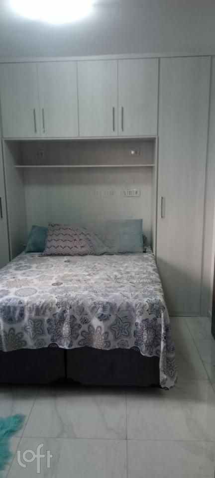 Apartamento à venda com 2 quartos, 60m² - Foto 7