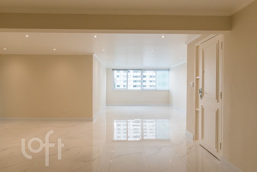 Apartamento à venda com 3 quartos, 165m² - Foto 3