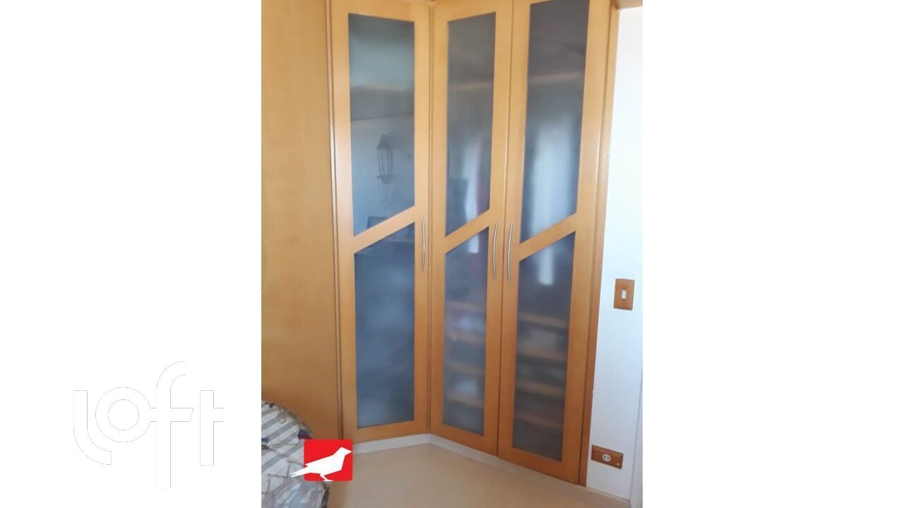 Apartamento à venda com 3 quartos, 85m² - Foto 10