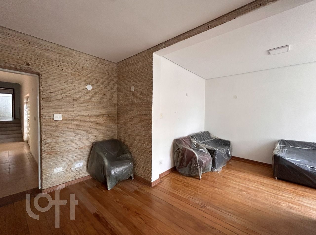 Casa, 3 quartos, 210 m² - Foto 1