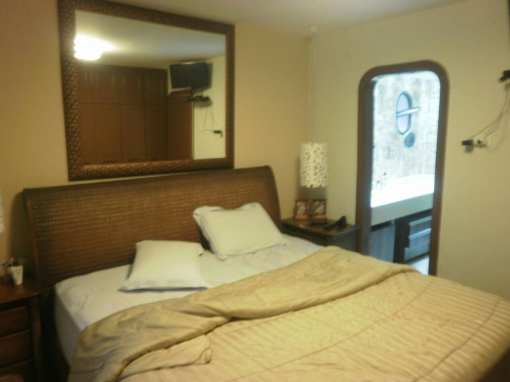 Apartamento à venda com 4 quartos, 166m² - Foto 2
