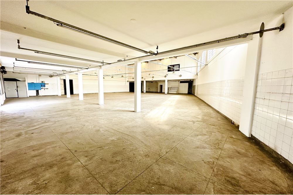 Loja-Salão, 900 m² - Foto 2