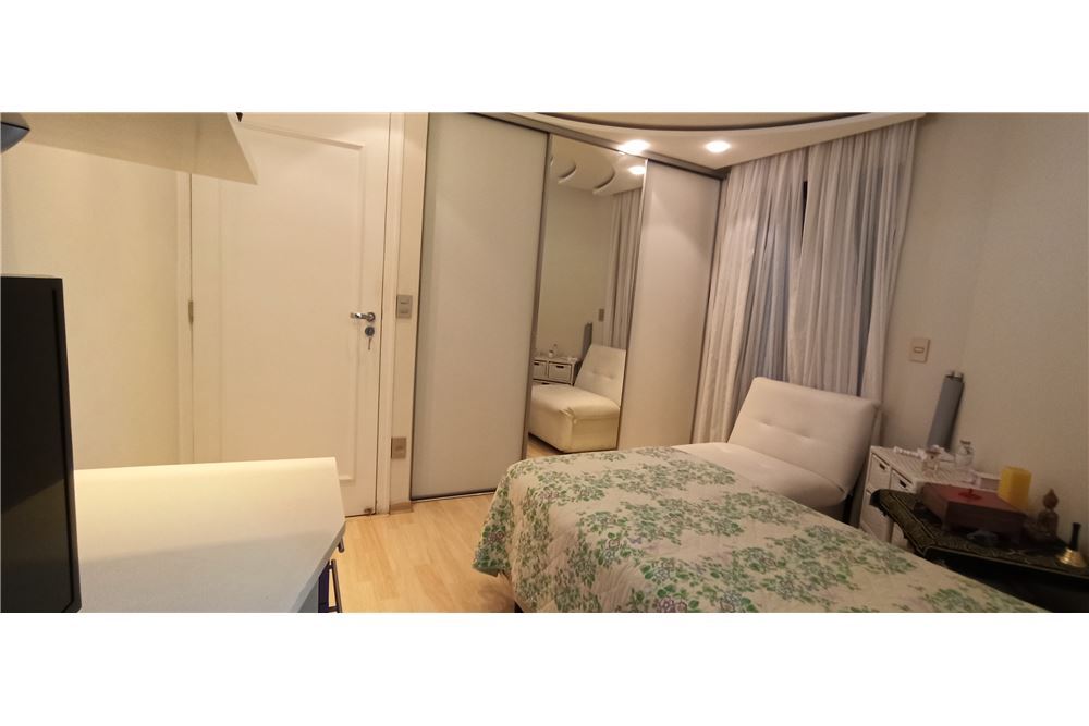 Apartamento à venda com 3 quartos, 165m² - Foto 20