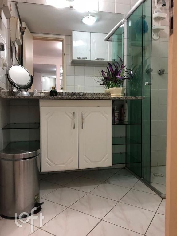 Apartamento à venda com 2 quartos, 63m² - Foto 18