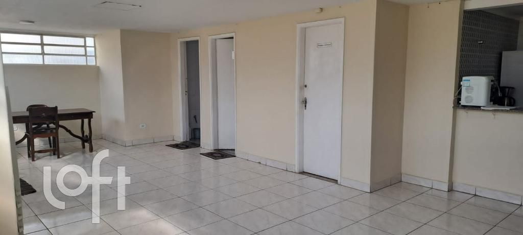 Apartamento à venda com 2 quartos, 74m² - Foto 46