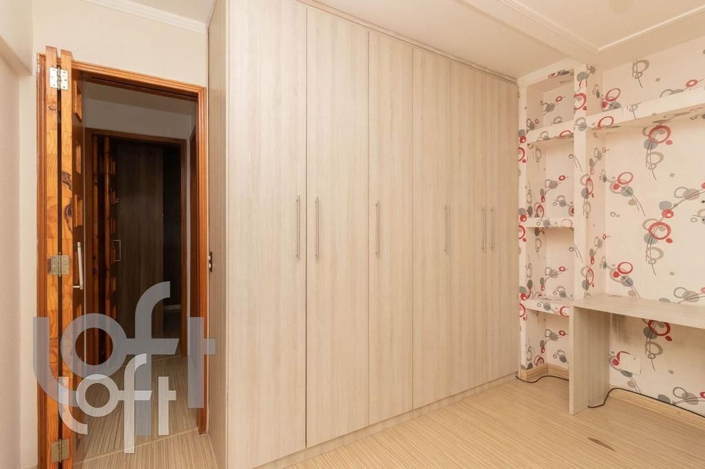 Apartamento à venda com 2 quartos, 75m² - Foto 3