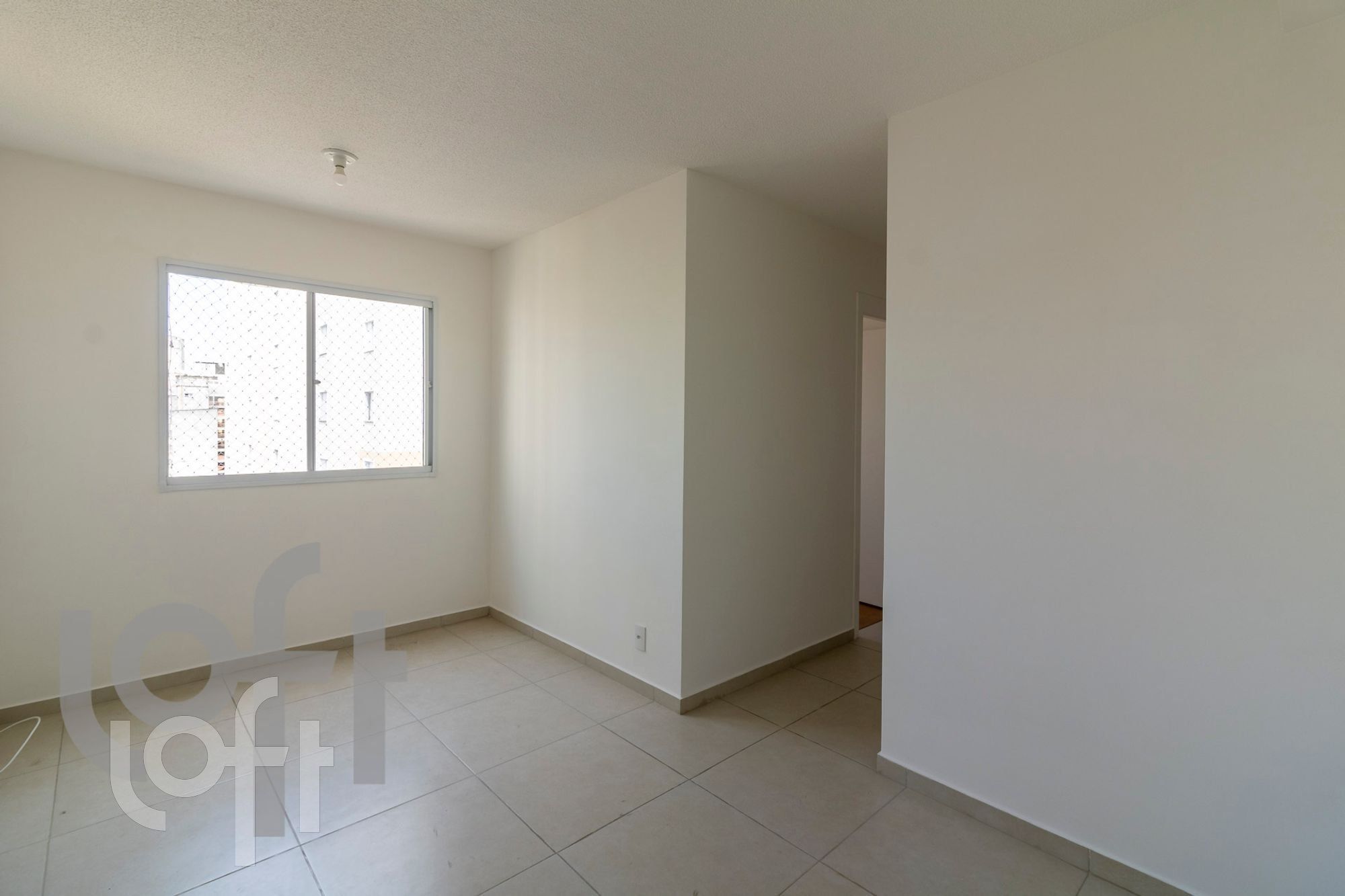 Apartamento à venda com 2 quartos, 43m² - Foto 1