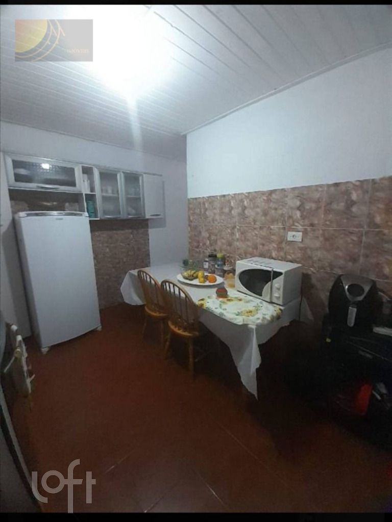 Casa à venda com 2 quartos, 75m² - Foto 9
