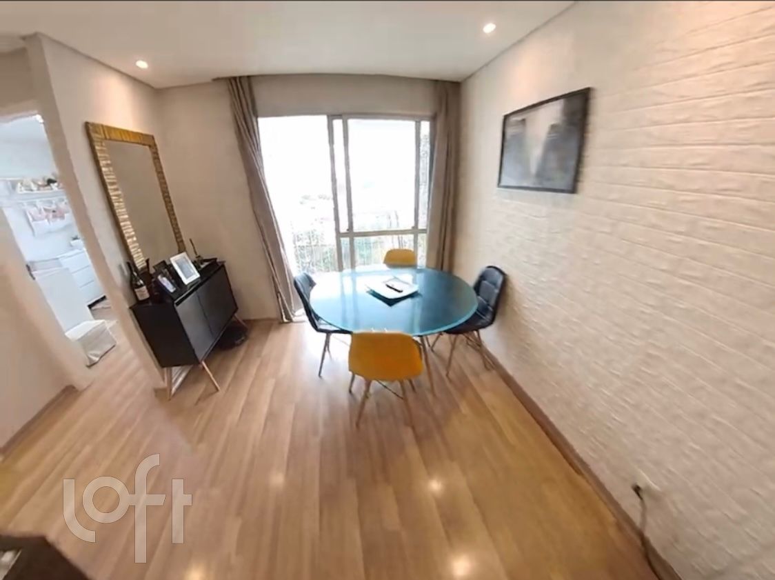 Apartamento à venda com 2 quartos, 64m² - Foto 1