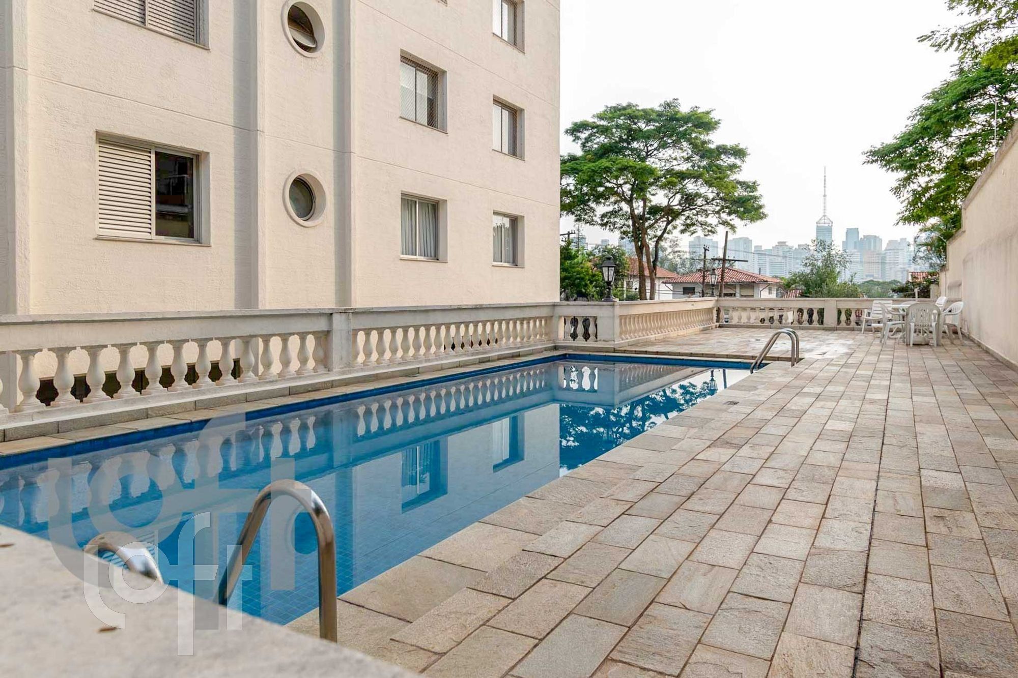 Apartamento à venda com 3 quartos, 225m² - Foto 42