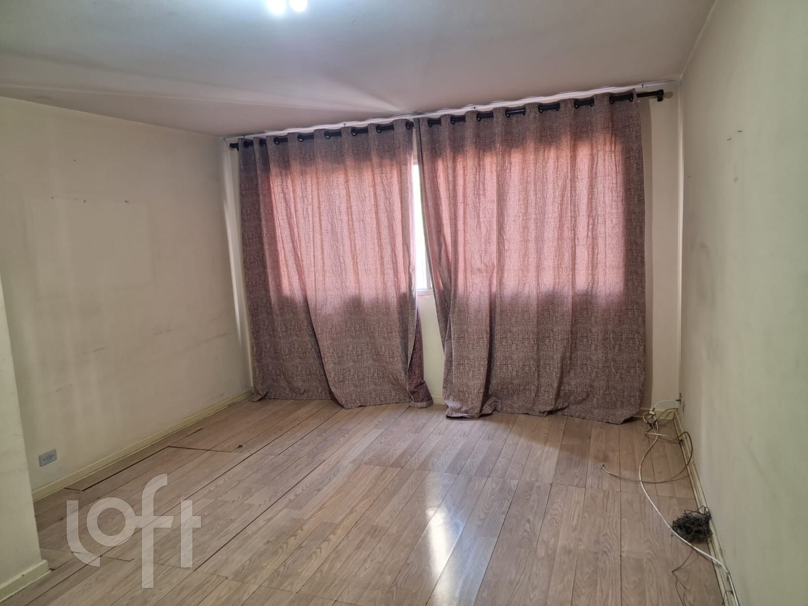 Apartamento à venda com 2 quartos, 100m² - Foto 1
