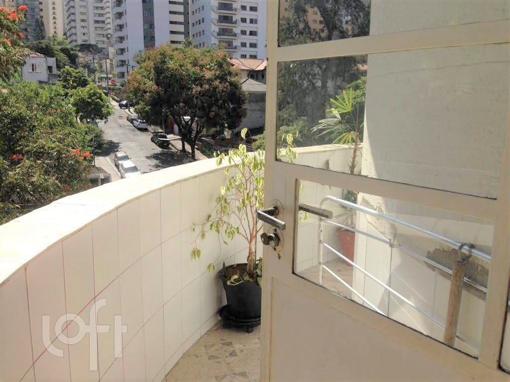 Apartamento à venda com 2 quartos, 111m² - Foto 6