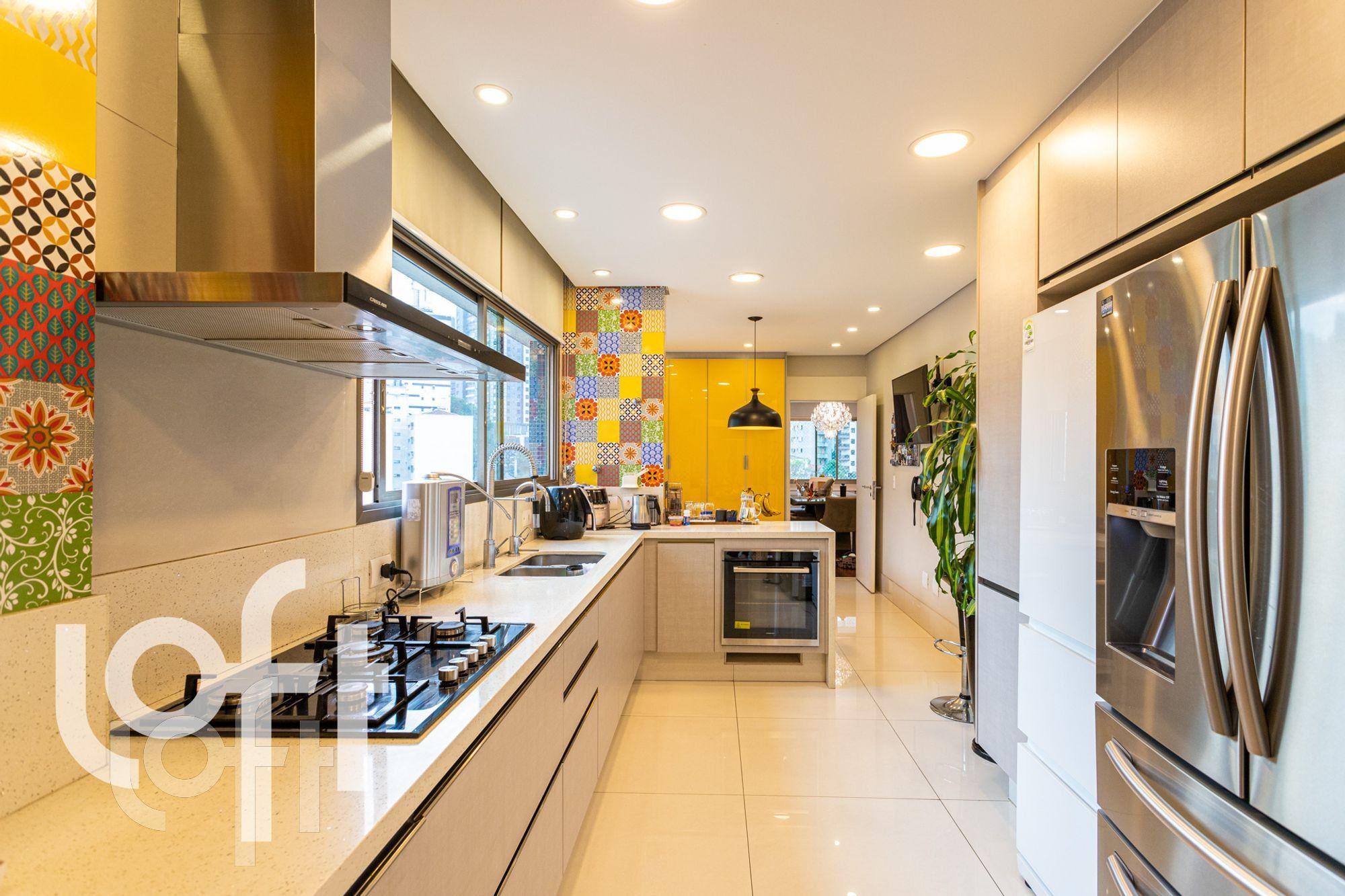 Apartamento à venda com 4 quartos, 253m² - Foto 28