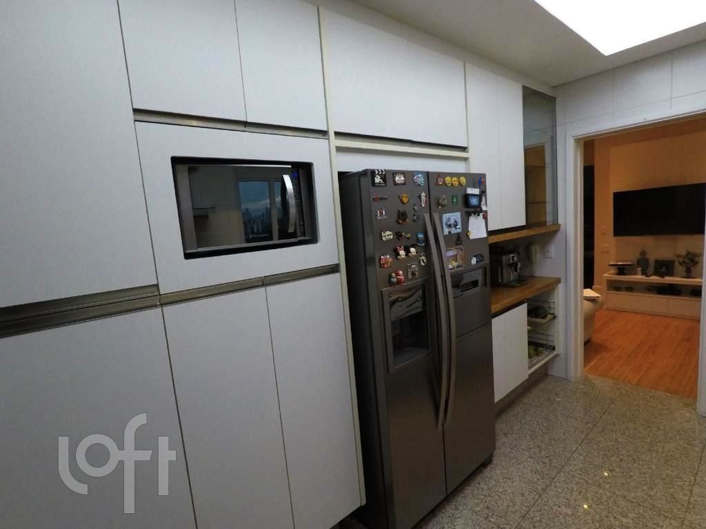 Apartamento à venda com 4 quartos, 234m² - Foto 39