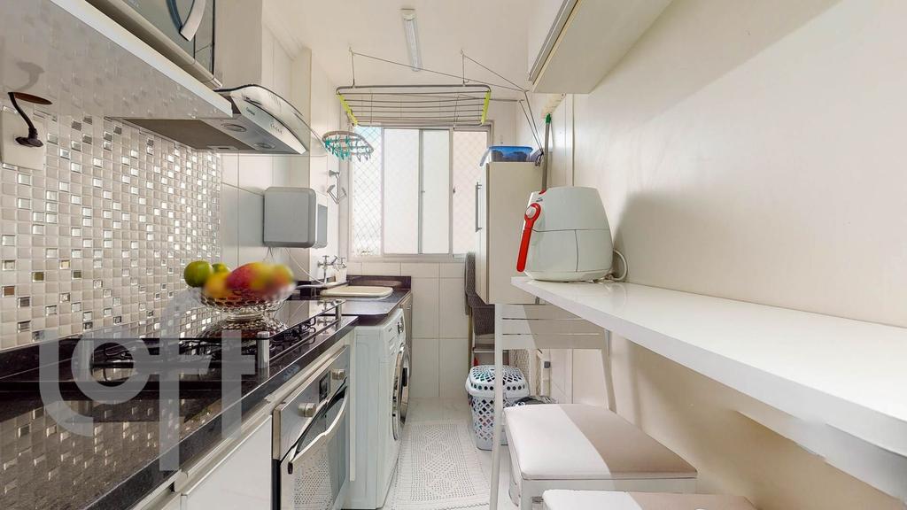 Apartamento à venda com 2 quartos, 45m² - Foto 10