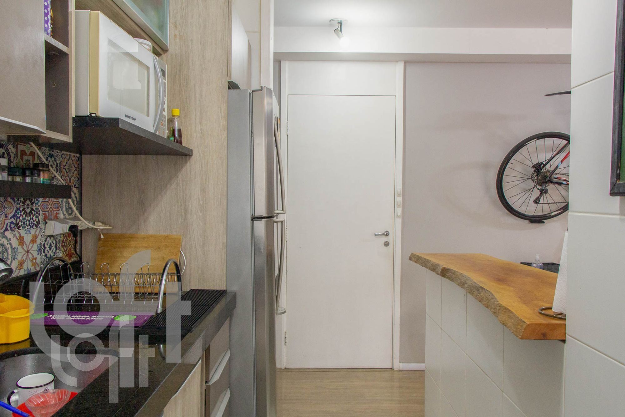 Apartamento à venda com 2 quartos, 70m² - Foto 20