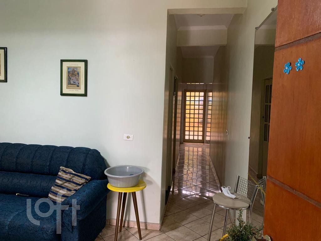 Casa à venda com 4 quartos, 250m² - Foto 17