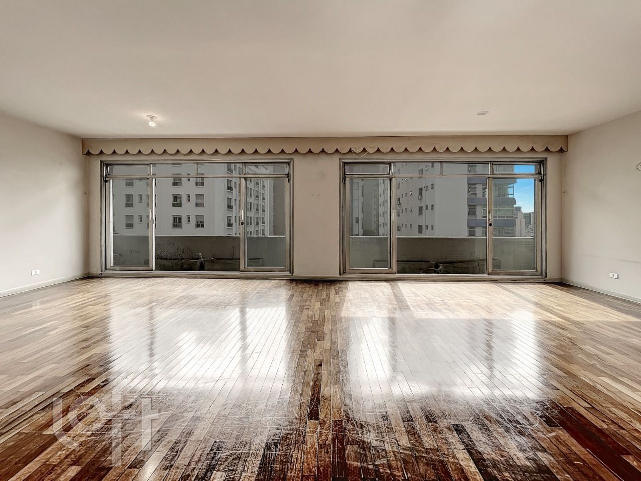 Apartamento, 4 quartos, 284 m² - Foto 1