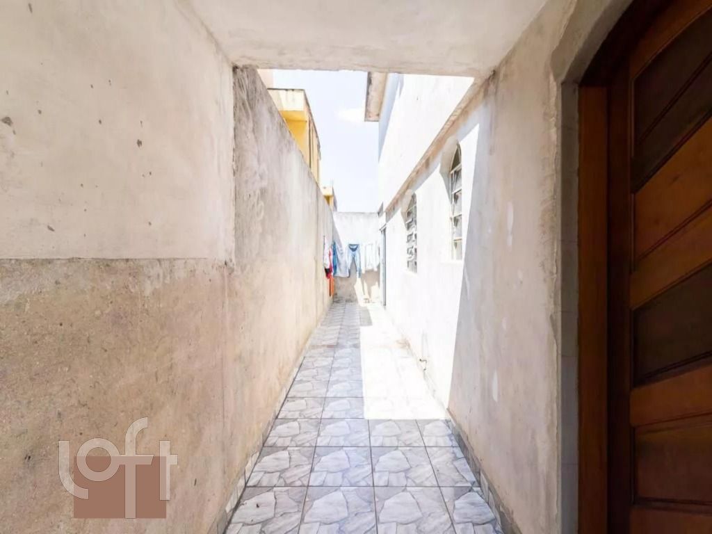 Casa à venda com 4 quartos, 200m² - Foto 25