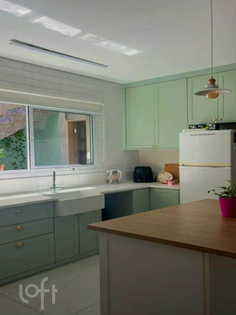 Casa à venda com 2 quartos, 235m² - Foto 5