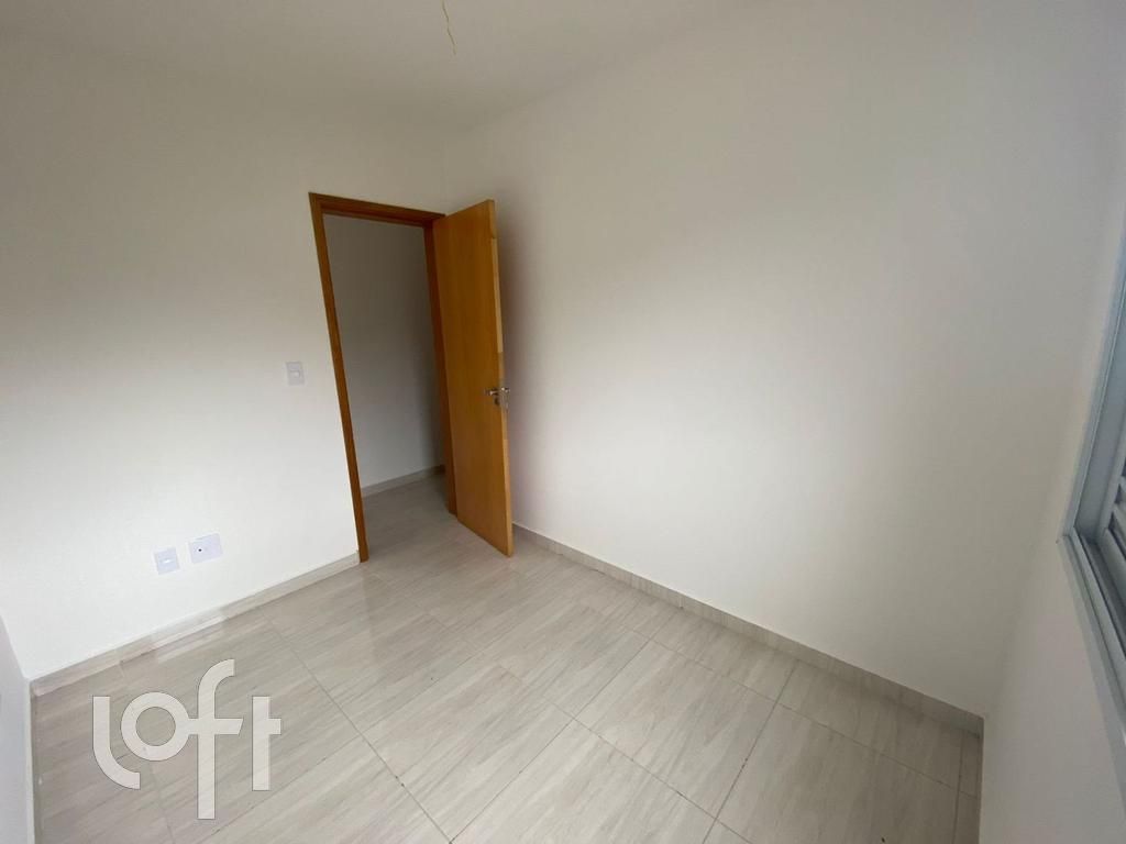 Apartamento à venda com 2 quartos, 44m² - Foto 9