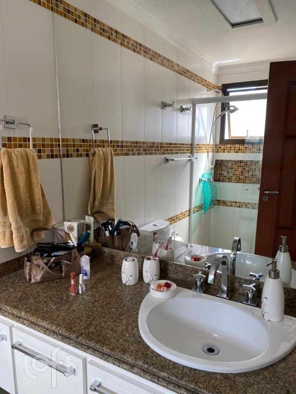 Apartamento à venda com 4 quartos, 276m² - Foto 32