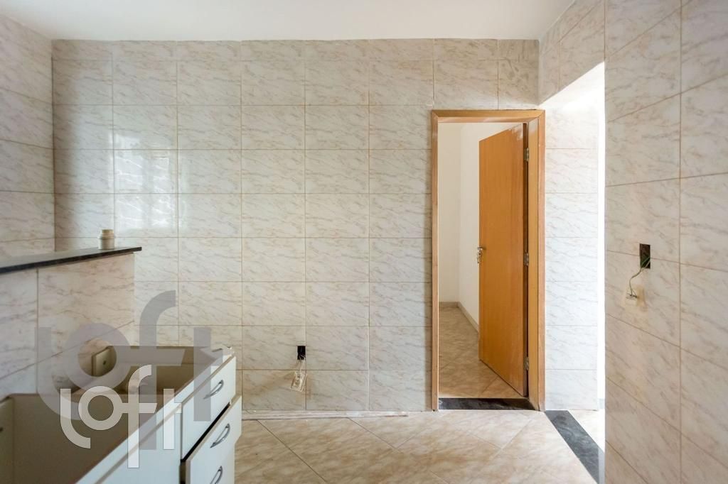Apartamento à venda com 2 quartos, 50m² - Foto 15