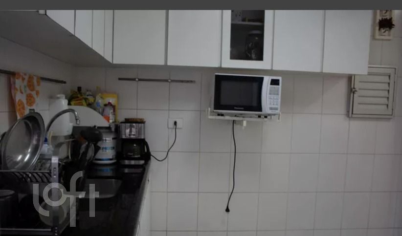 Apartamento à venda com 2 quartos, 75m² - Foto 19