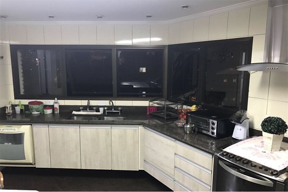 Apartamento à venda com 3 quartos, 165m² - Foto 6