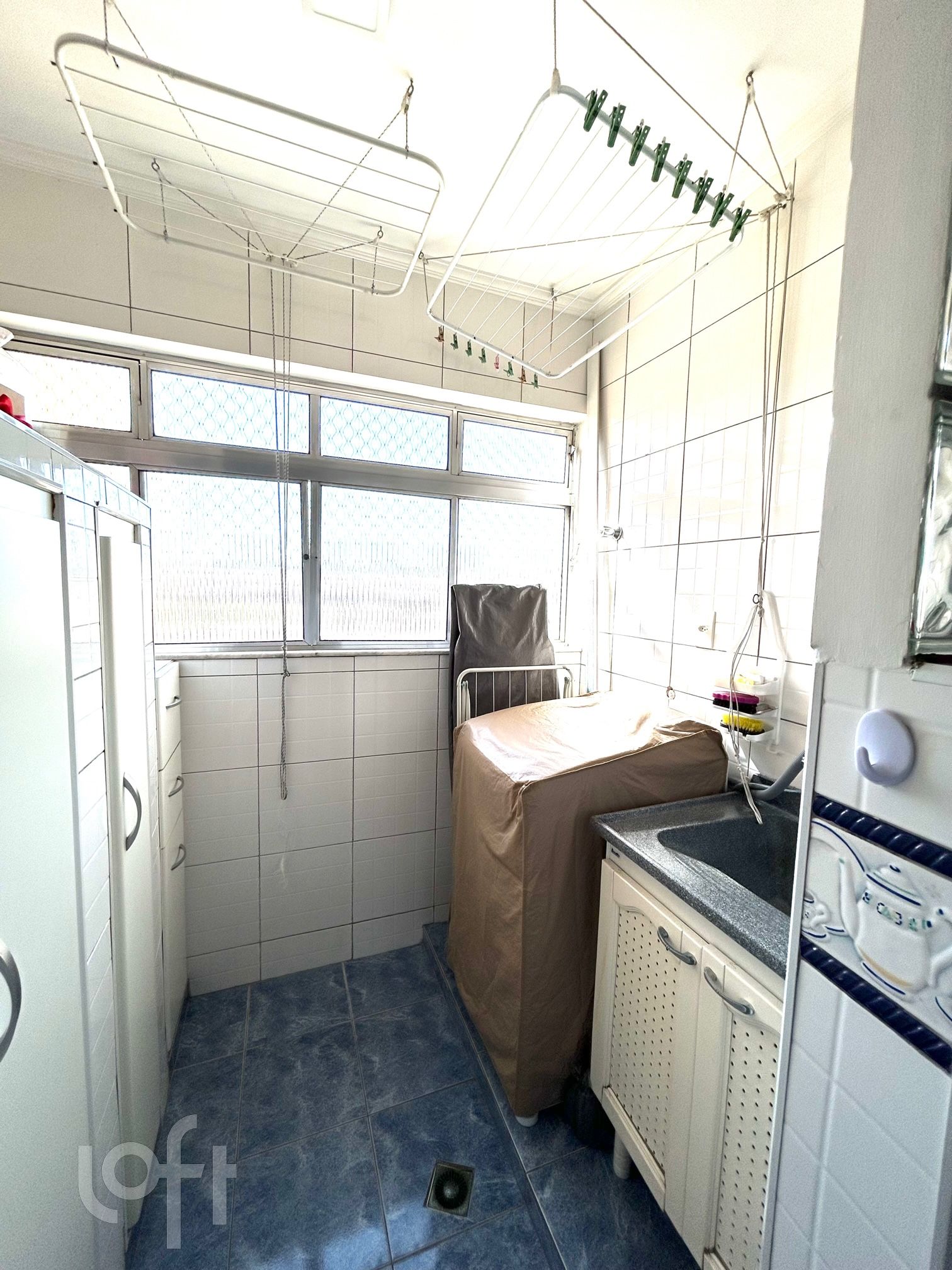Apartamento à venda com 3 quartos, 75m² - Foto 8
