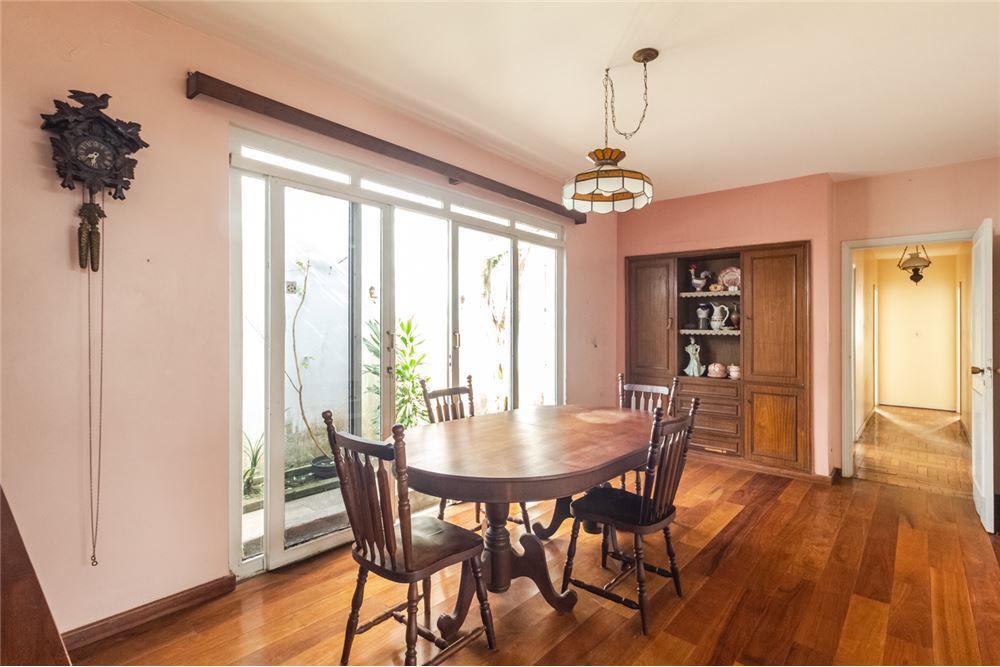 Casa à venda com 4 quartos, 307m² - Foto 3