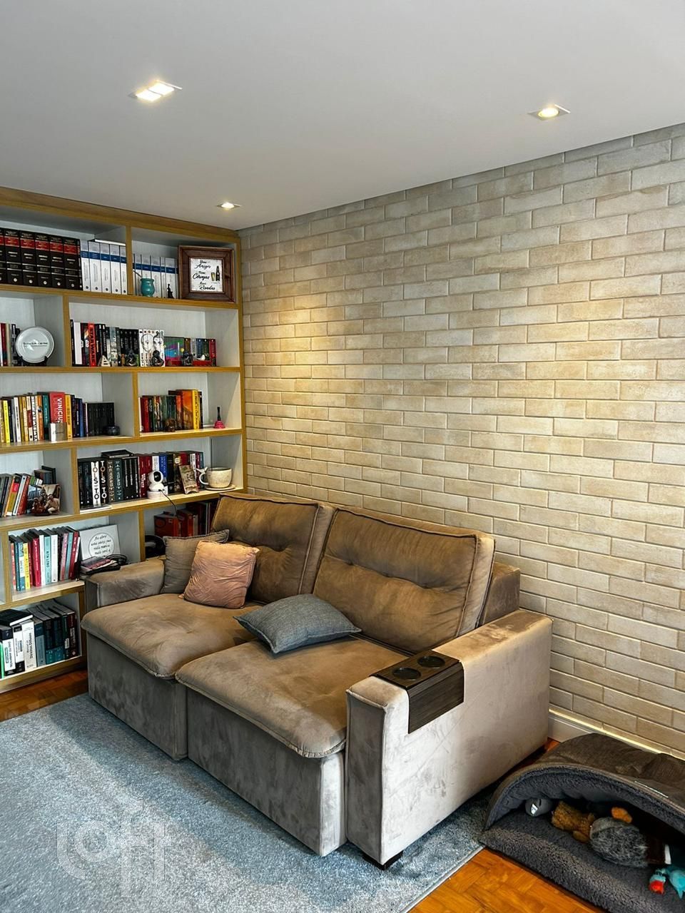 Apartamento à venda com 2 quartos, 87m² - Foto 2